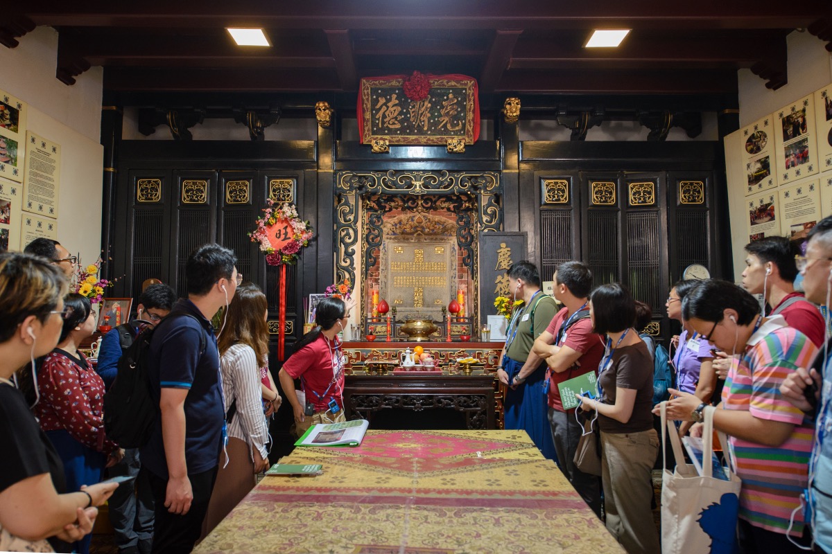 Singapore’s historic sites of worship: Communities in a changing city