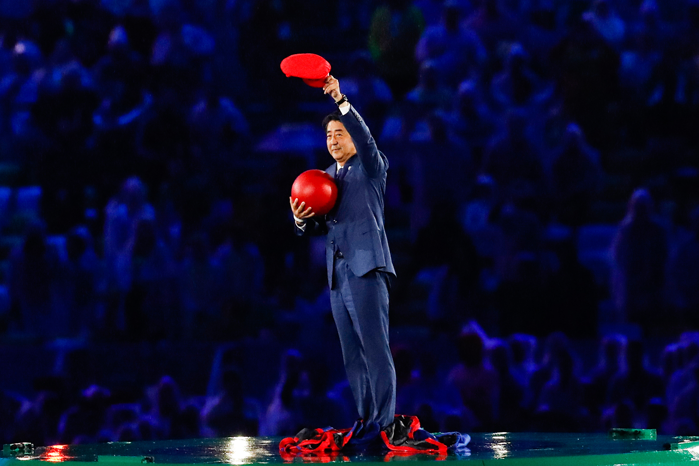 shinzo abe as super mario during the rio 2016 olympics opening ceremony